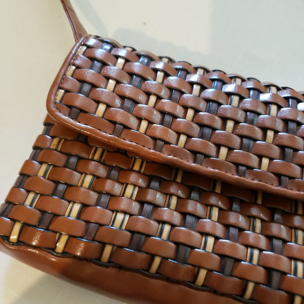 NINE WEST handbag quilted woven Spring Summer